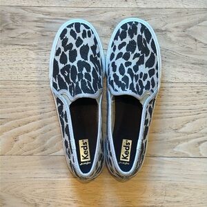 KEDS Double Decker Leo Natural Slip On Sneaker US WMs 8